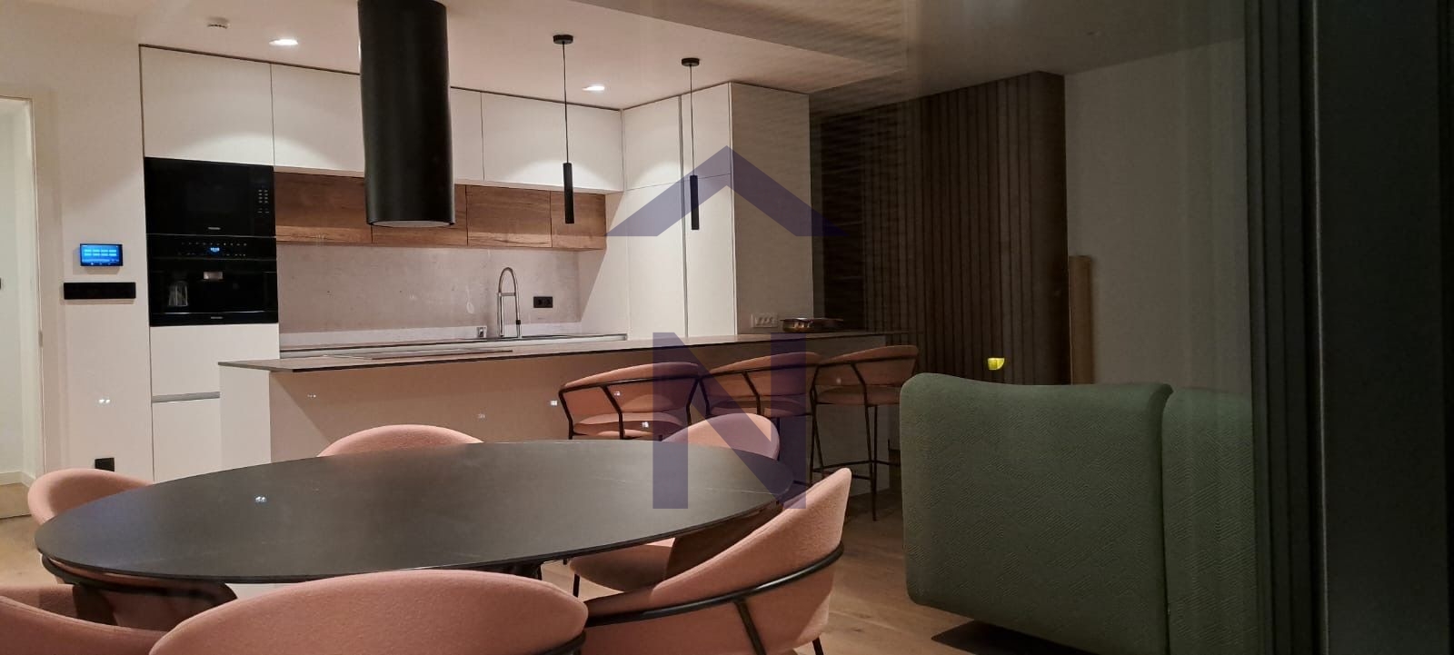 Property thumbnail 2