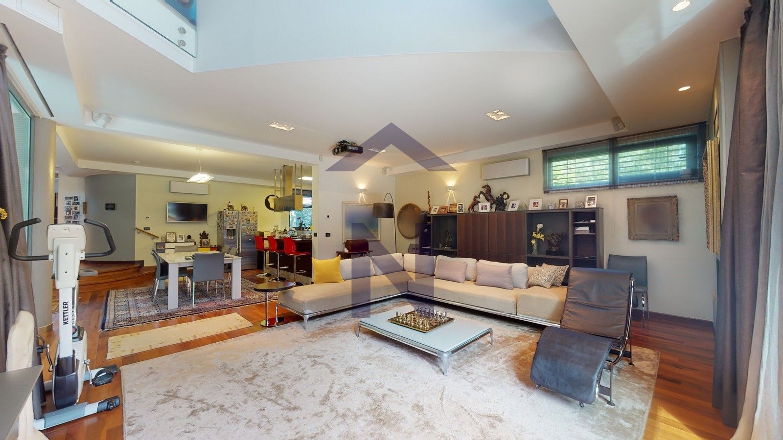 Property thumbnail 4