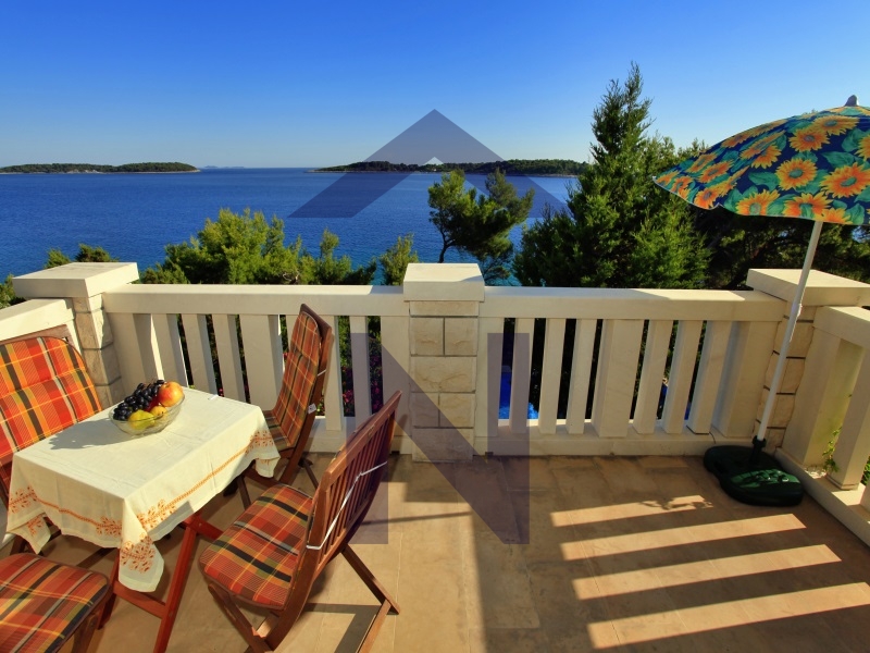 PRODAJA LUKSUZNE VILE - Otok Korčula