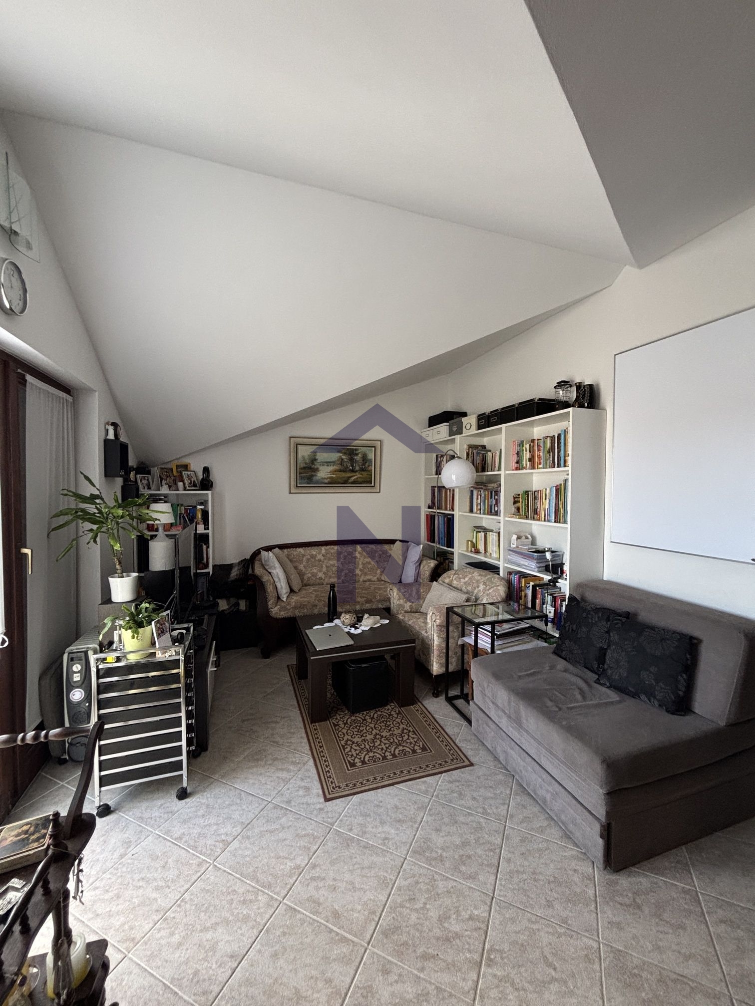 Property thumbnail 3