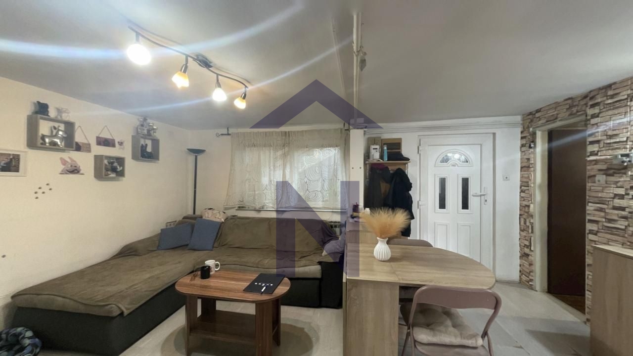 Property thumbnail 3