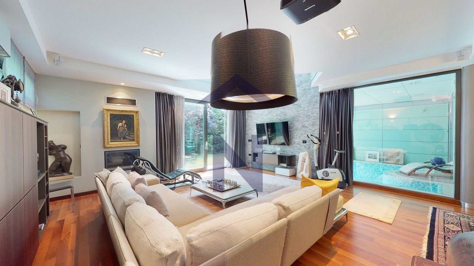Property thumbnail 3