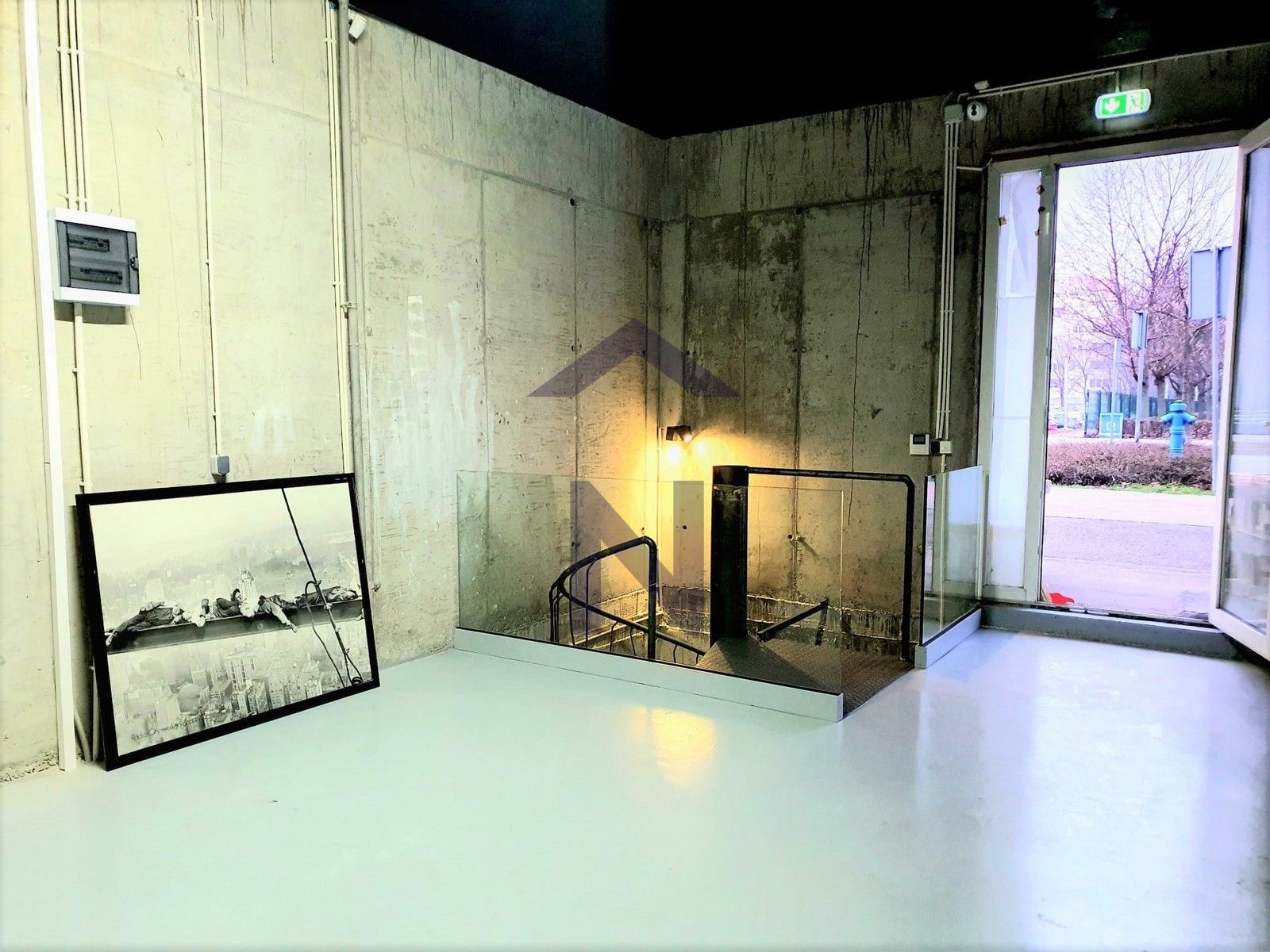 Property thumbnail 2