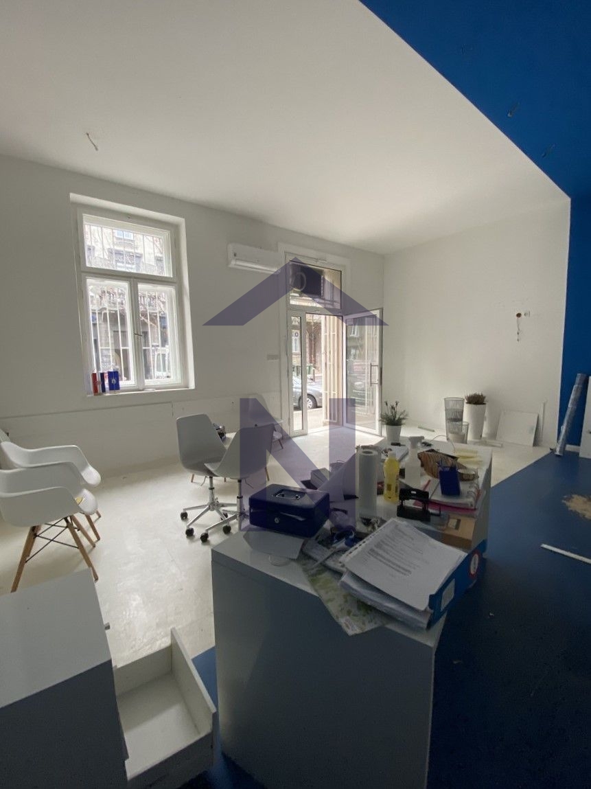 Property thumbnail 3
