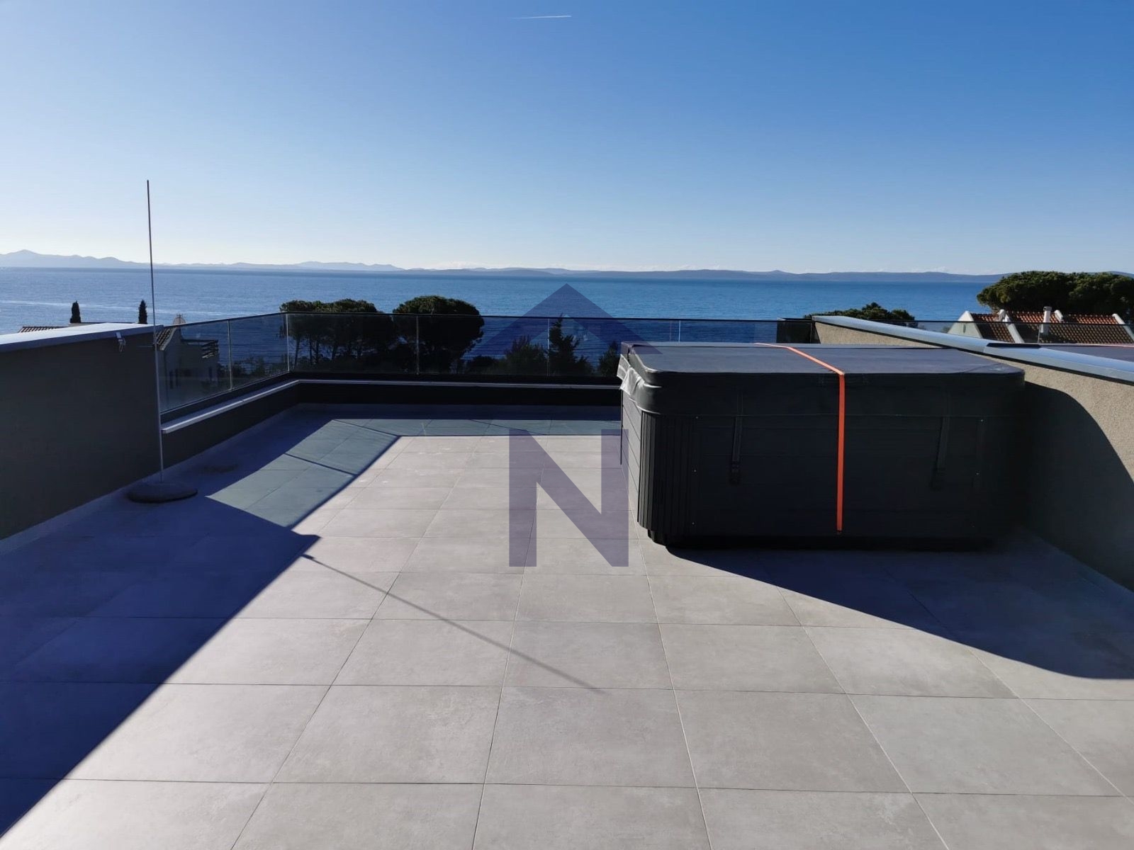 Property thumbnail 3