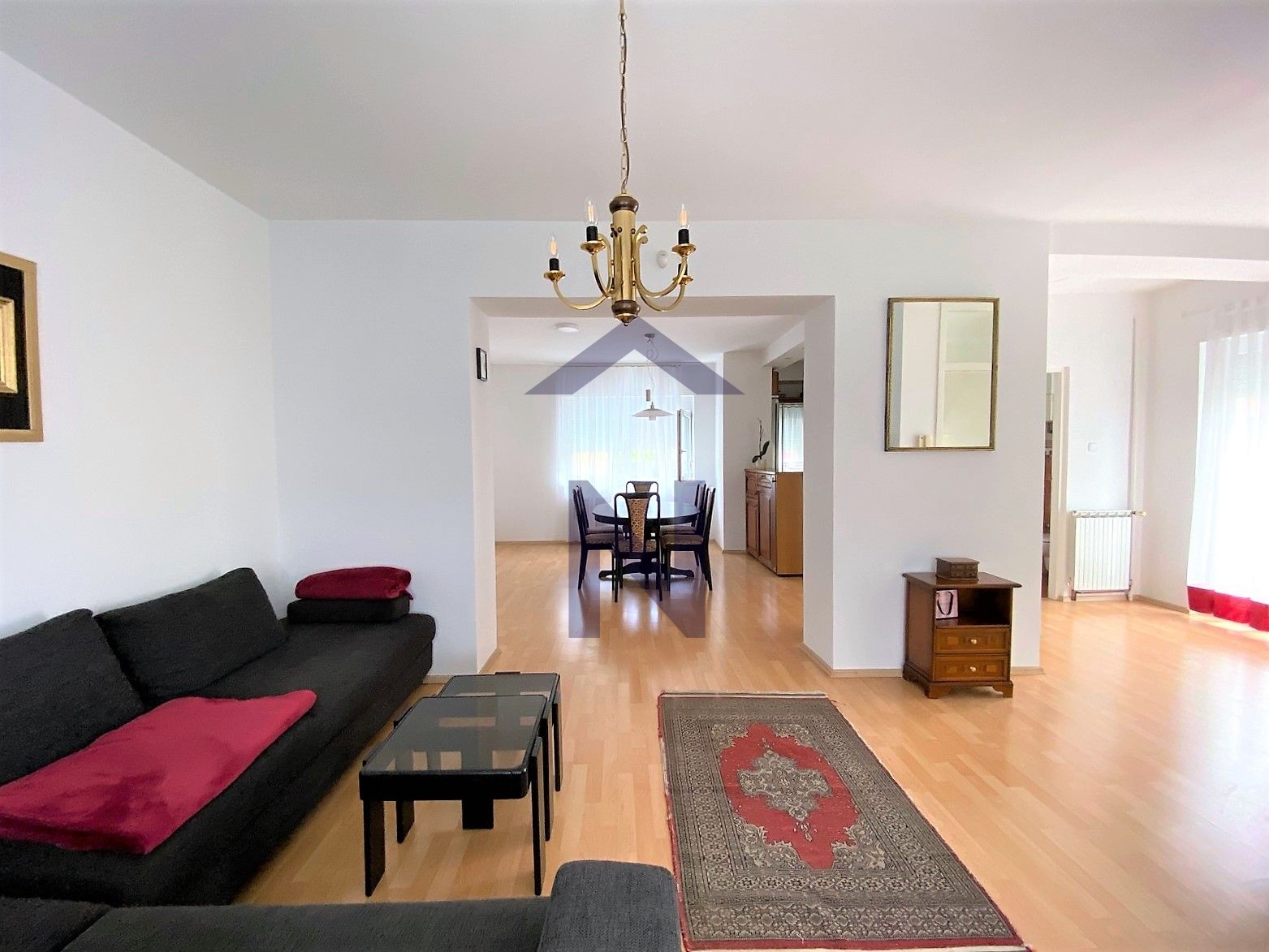 Property thumbnail 2