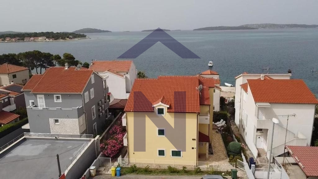 Property thumbnail 4