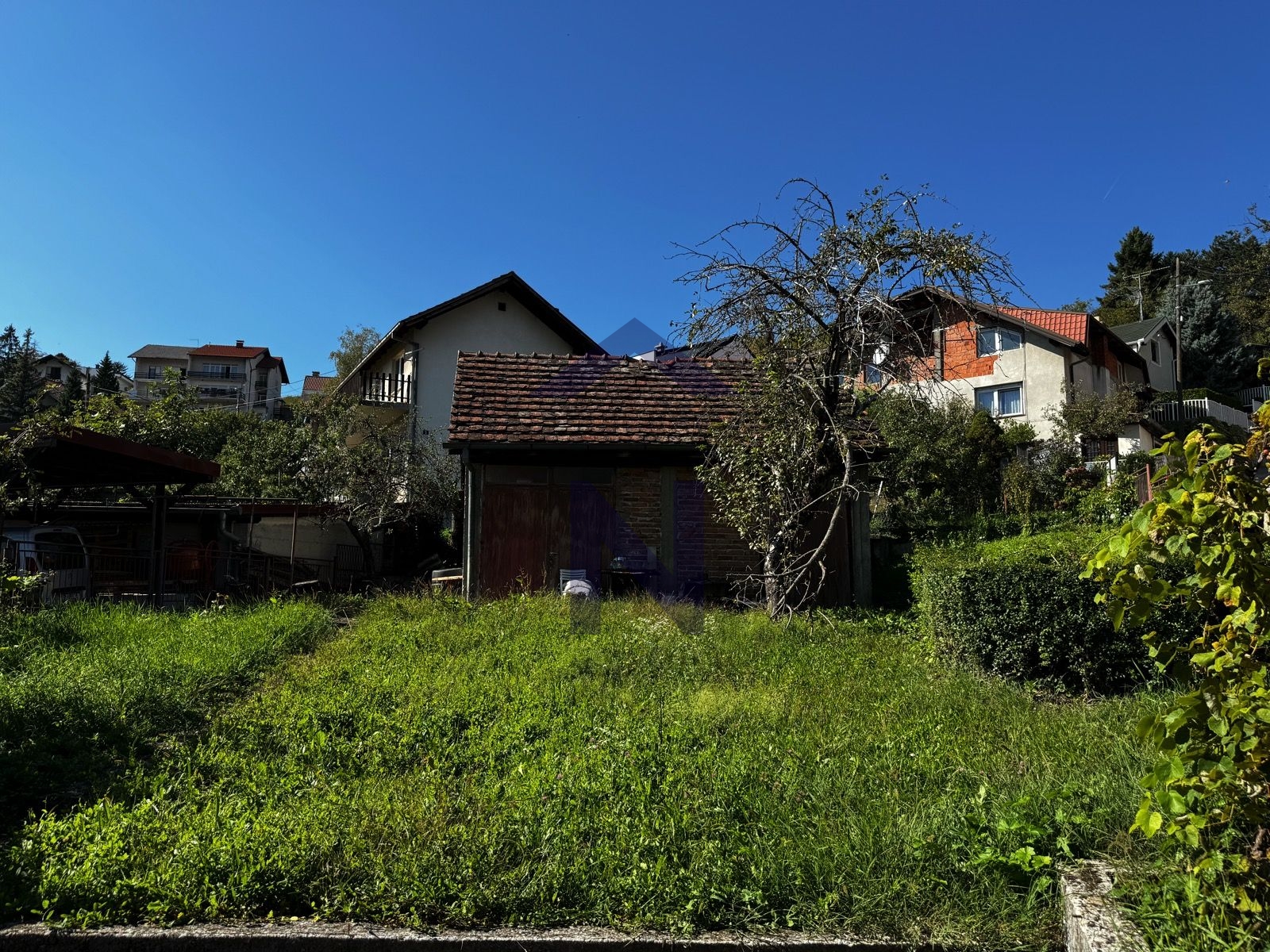 Property thumbnail 3