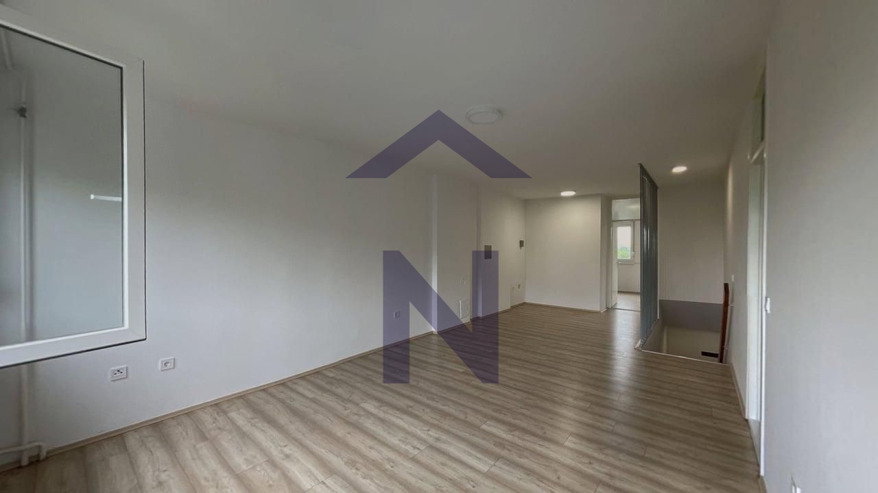 Property thumbnail 3