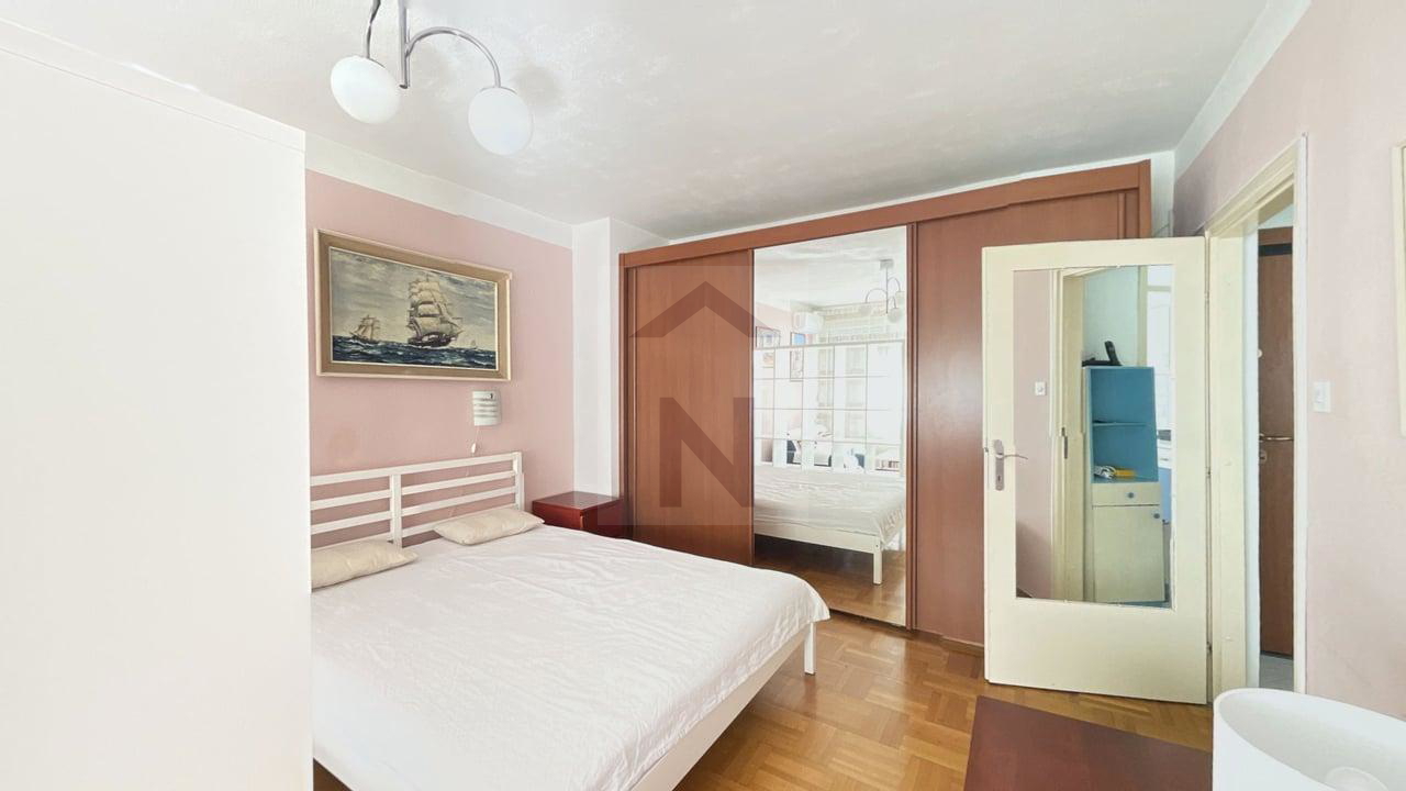 Property thumbnail 3