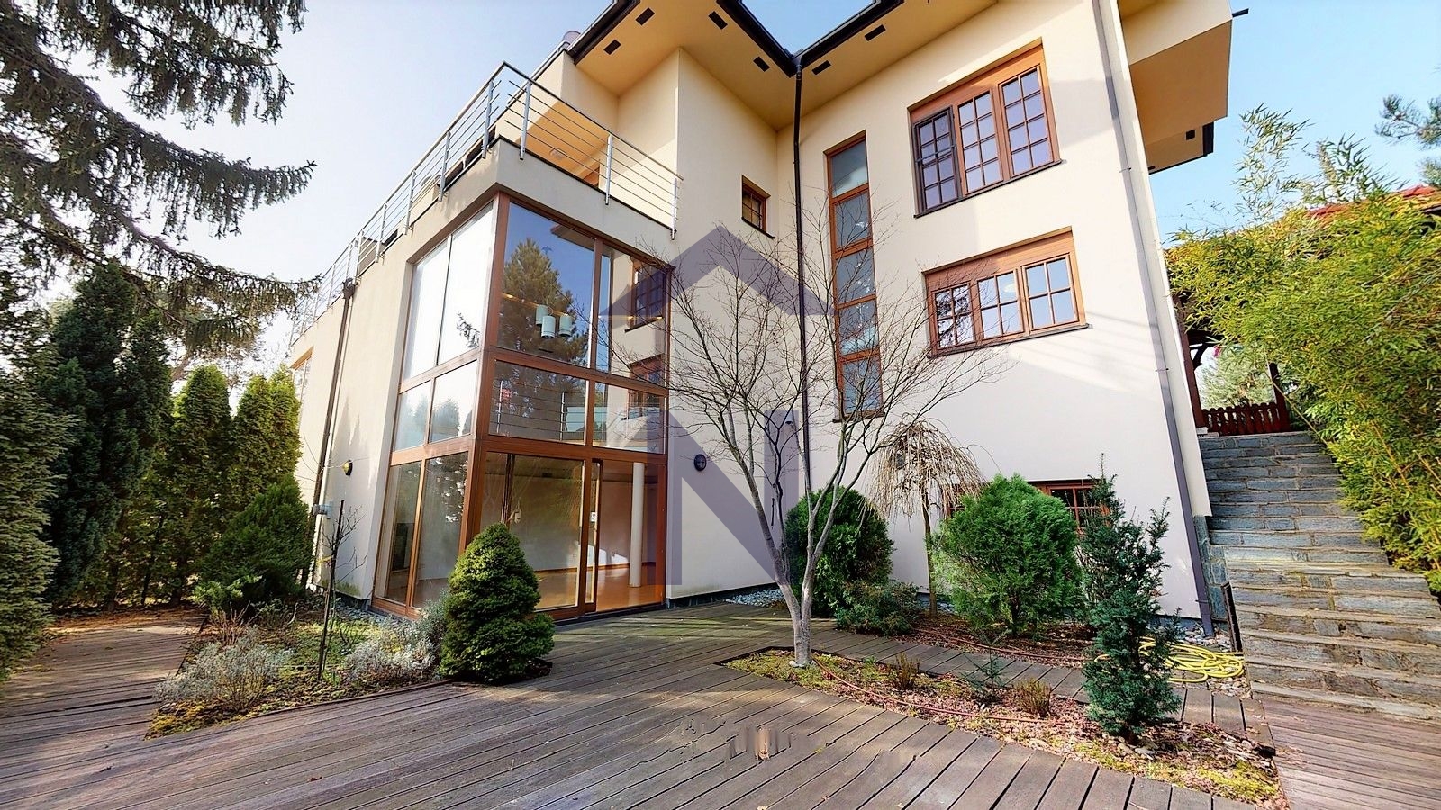 Prodaja - Kuća Remete 350m2