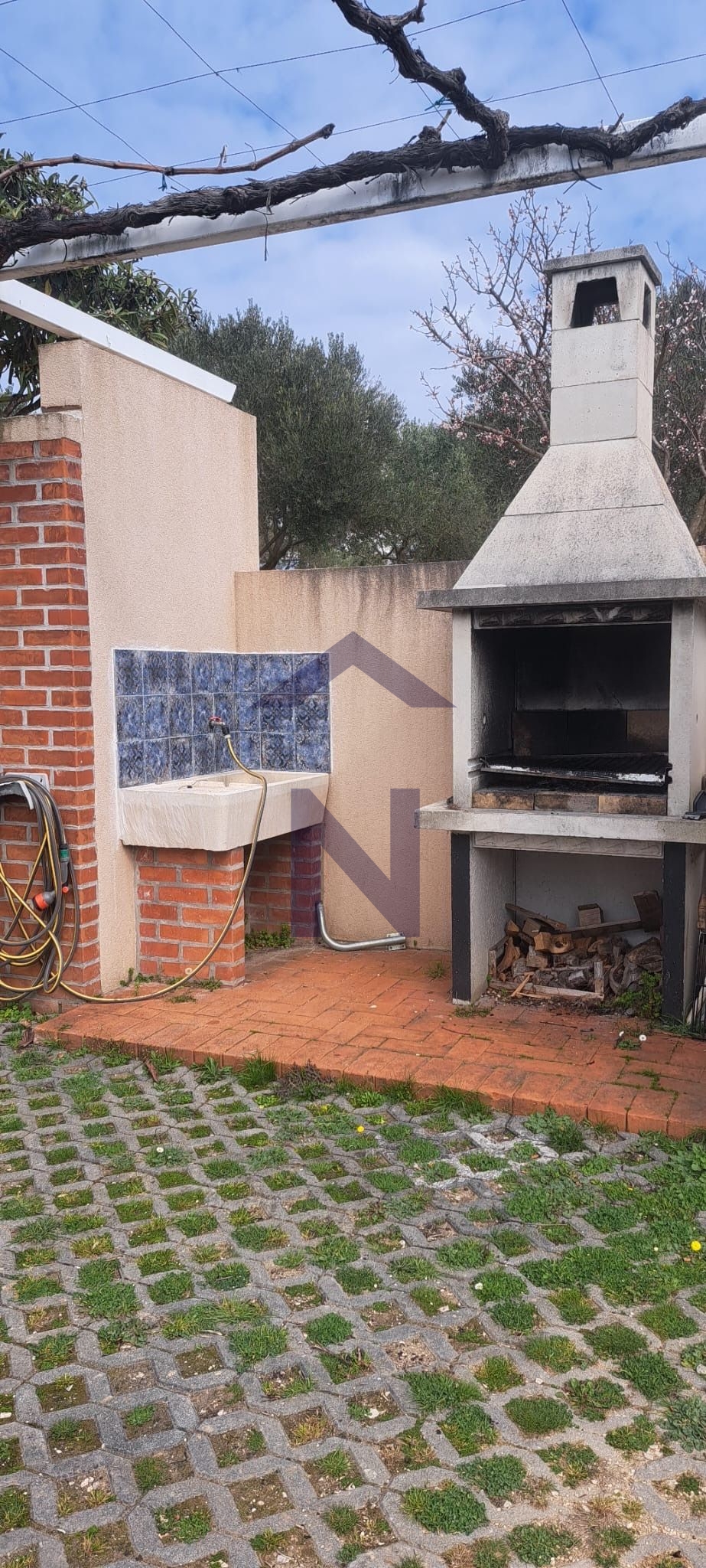 Property thumbnail 2