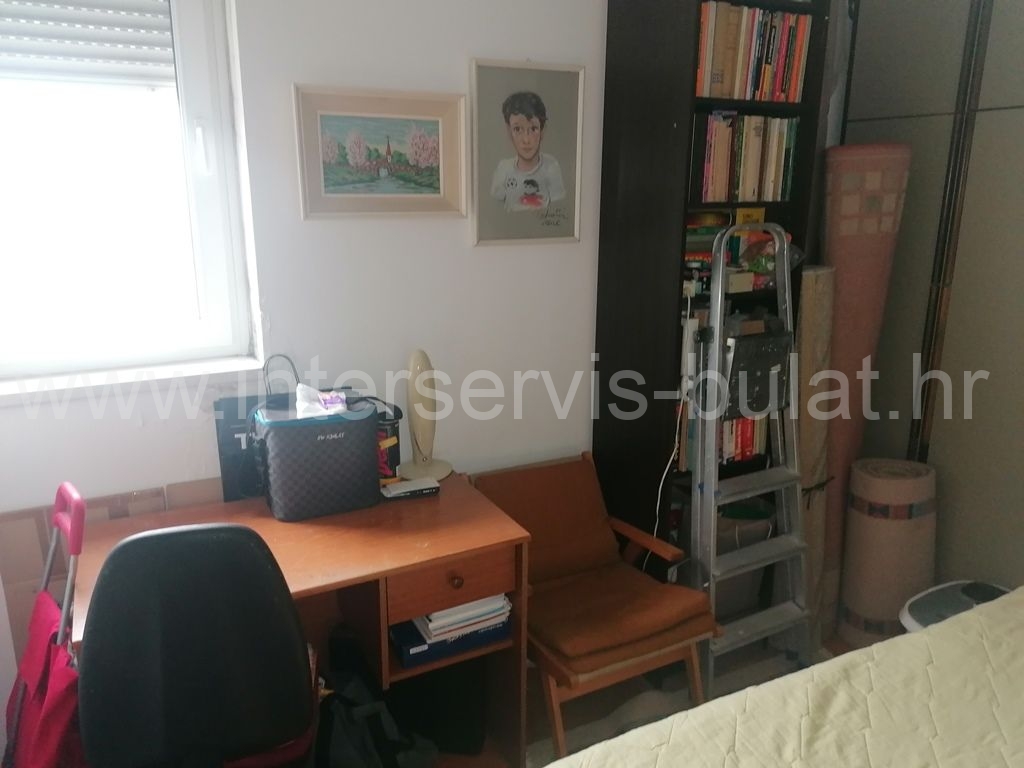 Property thumbnail 4