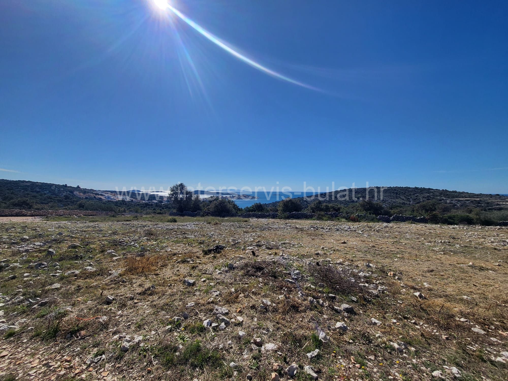Property thumbnail 3