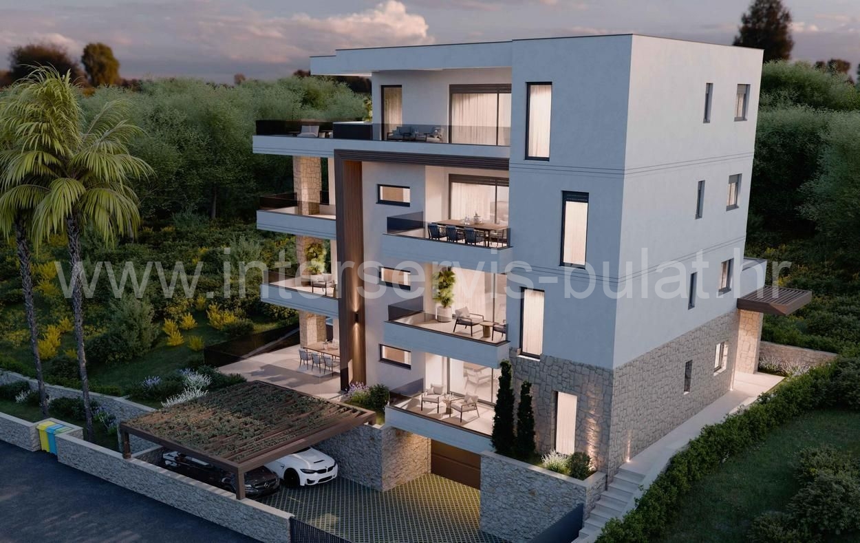 Property thumbnail 2