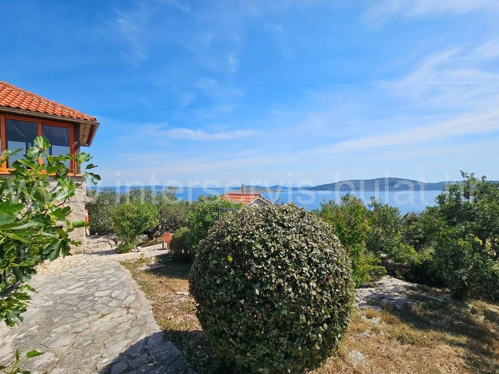 Property thumbnail 4