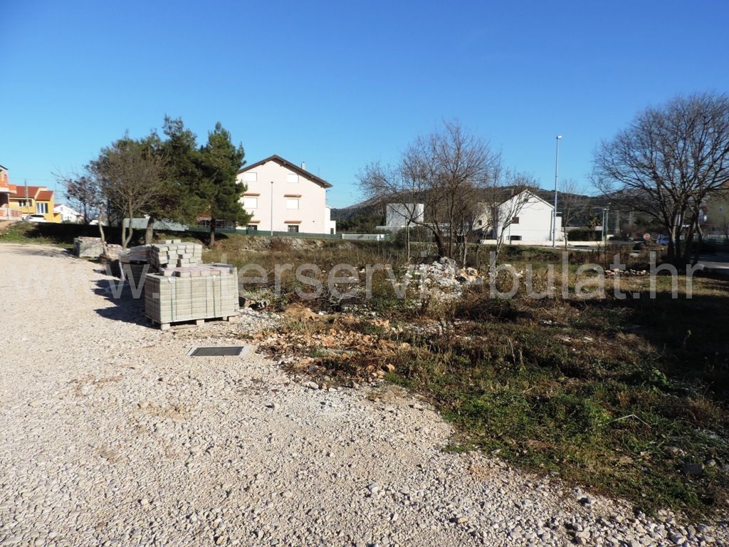 Property thumbnail 4