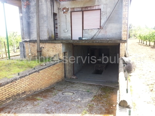 Property thumbnail 3