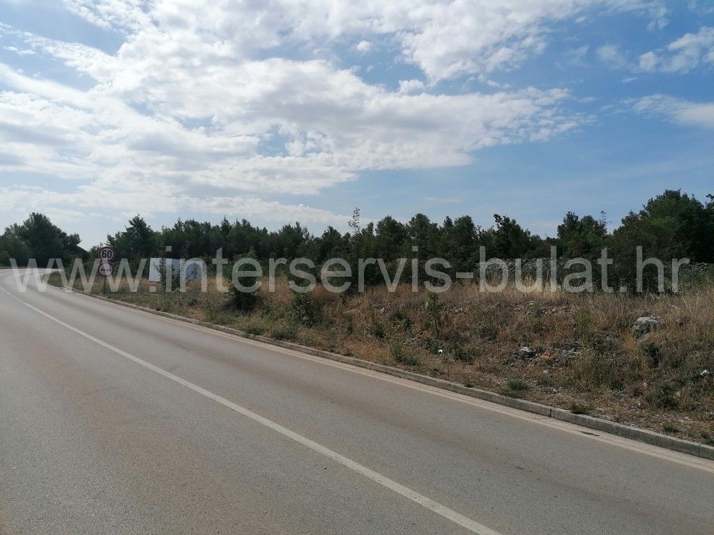 Property thumbnail 3