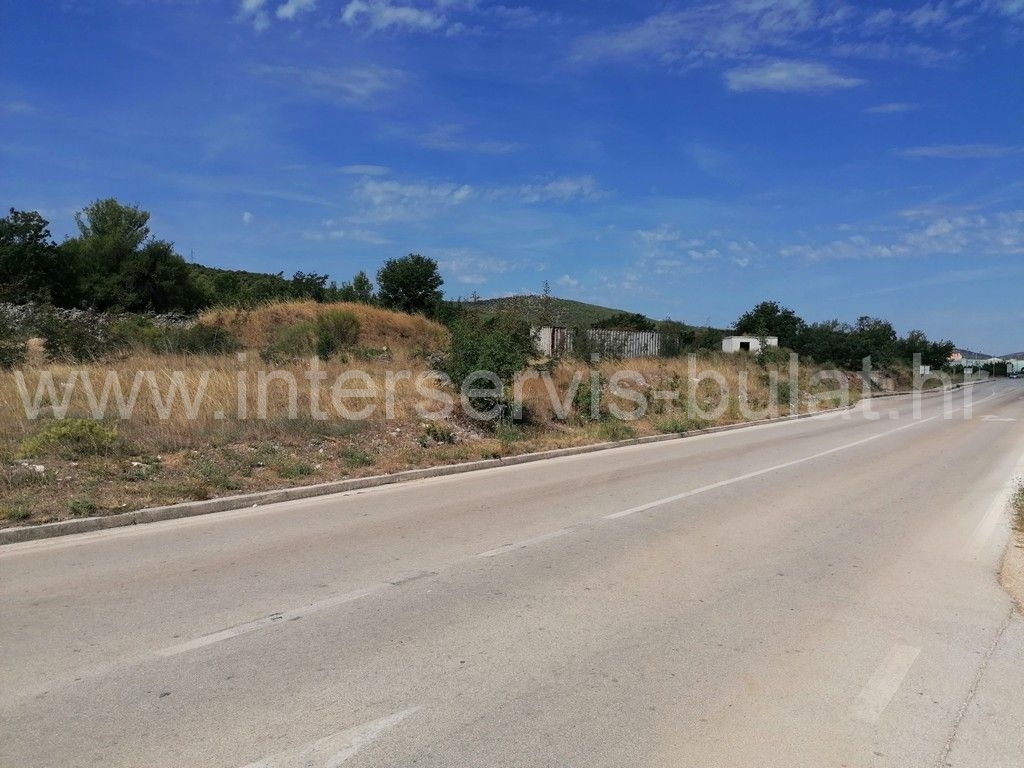 Property thumbnail 2