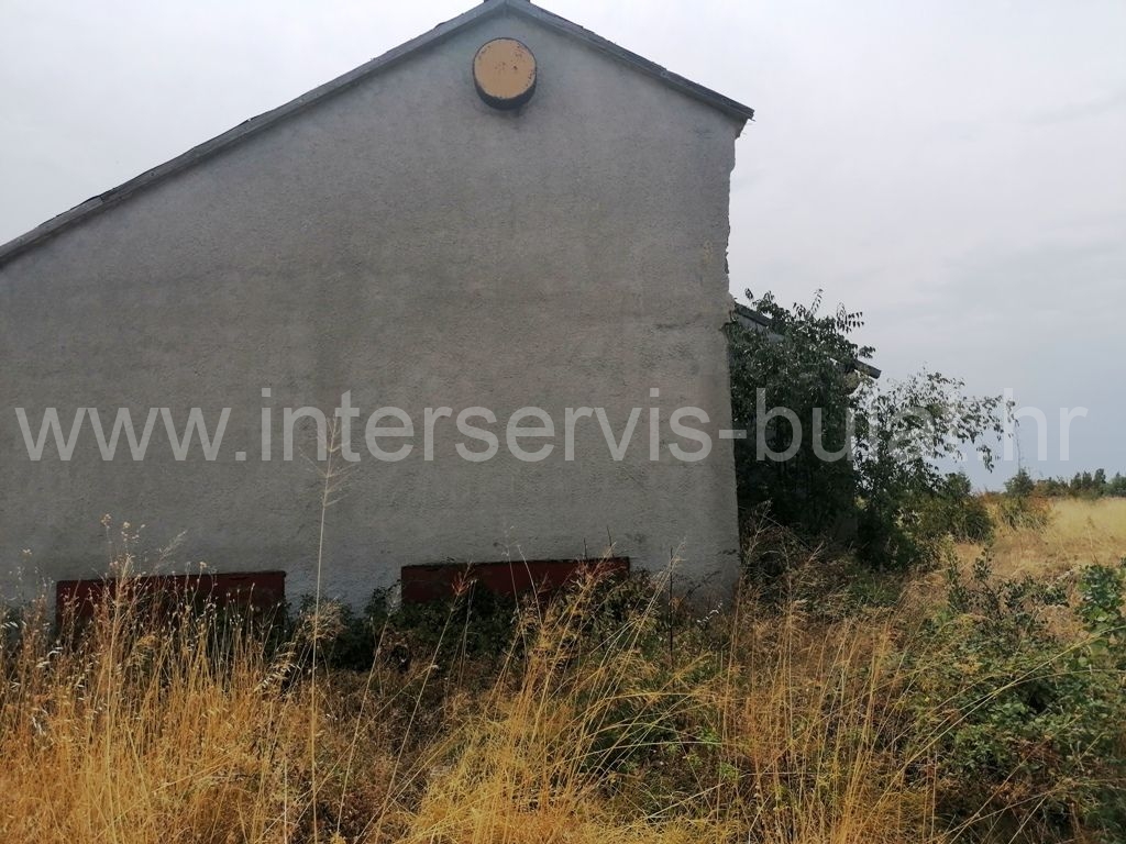 Property thumbnail 3
