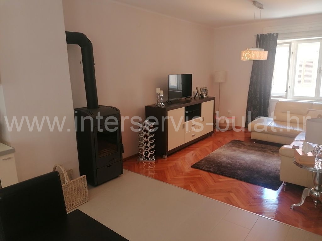 Property thumbnail 3