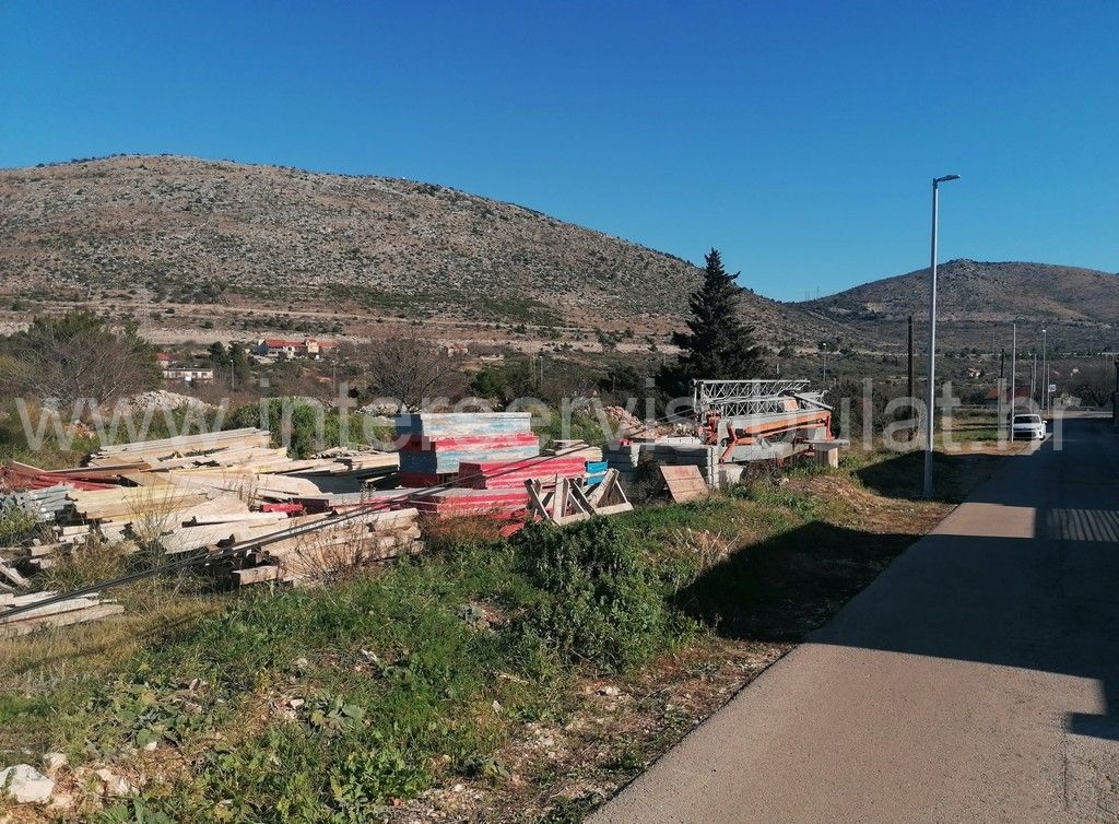 Property thumbnail 4
