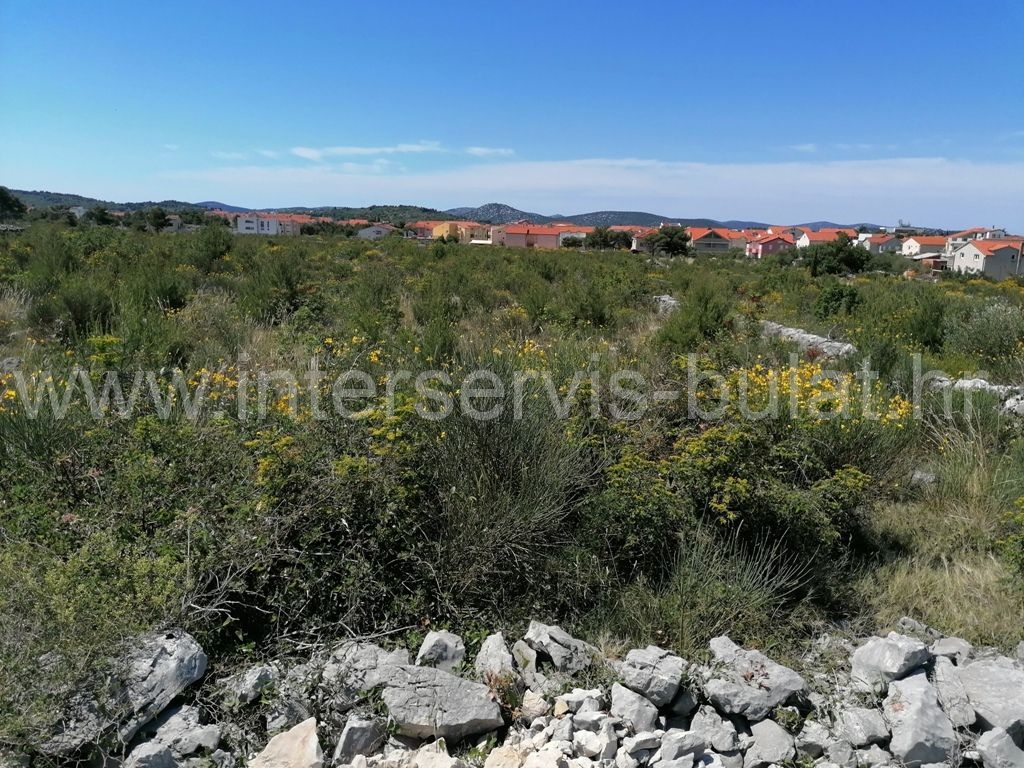 Property thumbnail 3