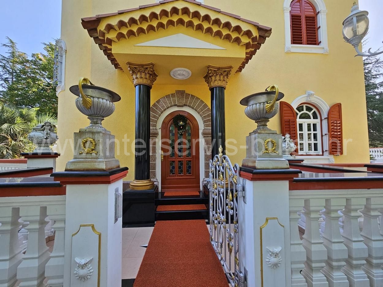 Property thumbnail 3