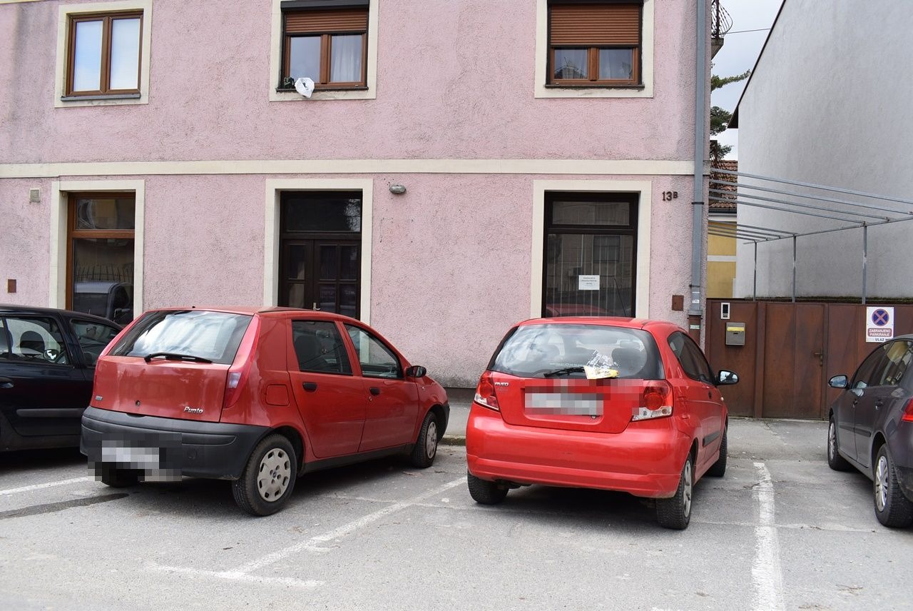 Property thumbnail 2