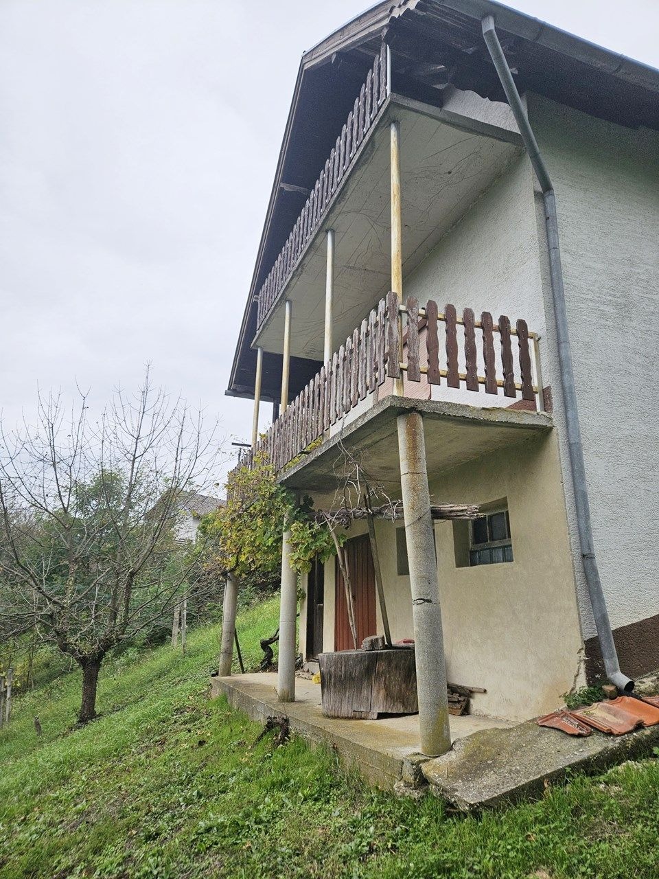Property thumbnail 3