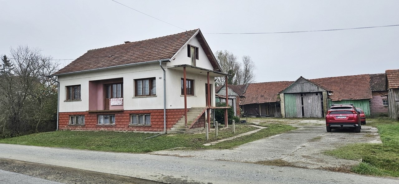 Property thumbnail 3