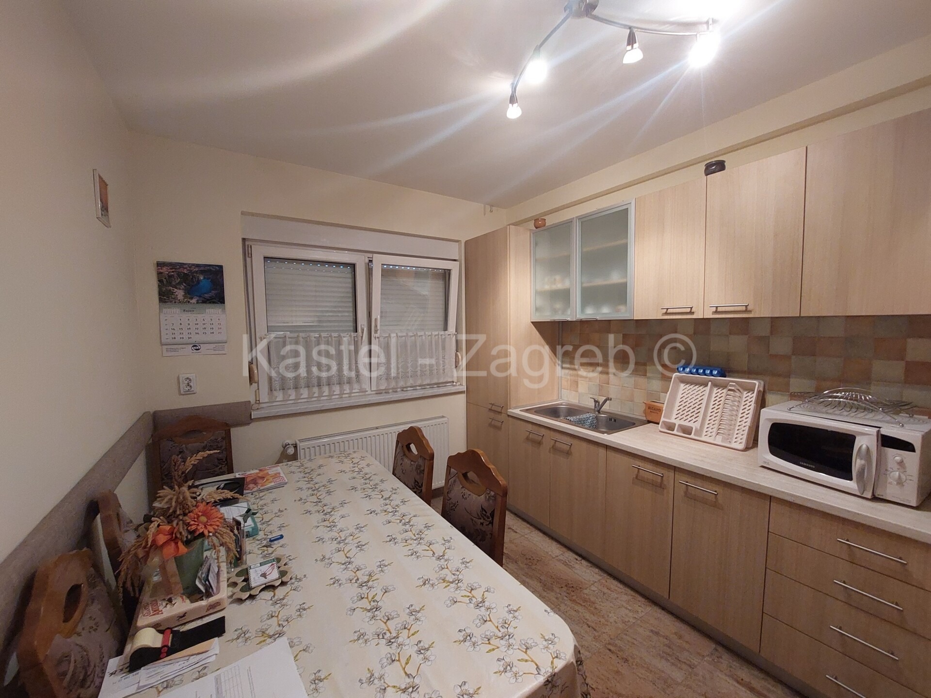 Property thumbnail 3