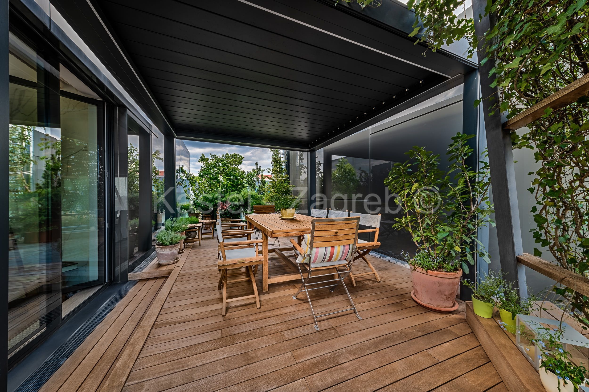 Property thumbnail 2