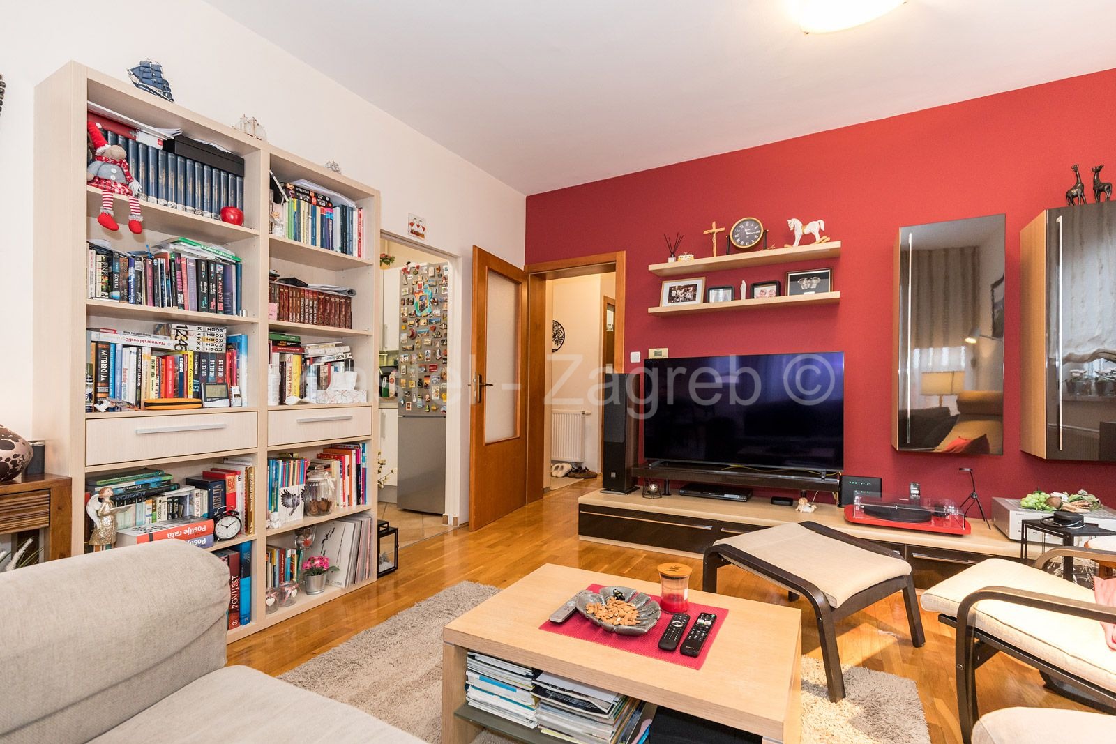 Property thumbnail 3