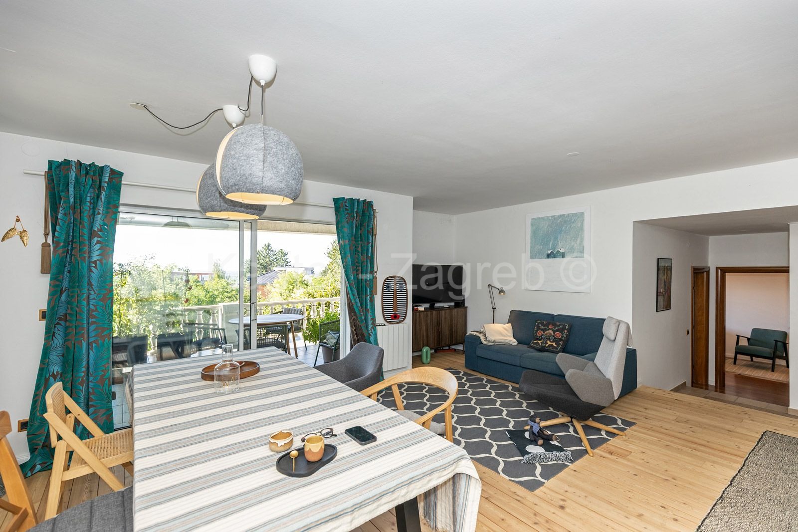 Property thumbnail 2