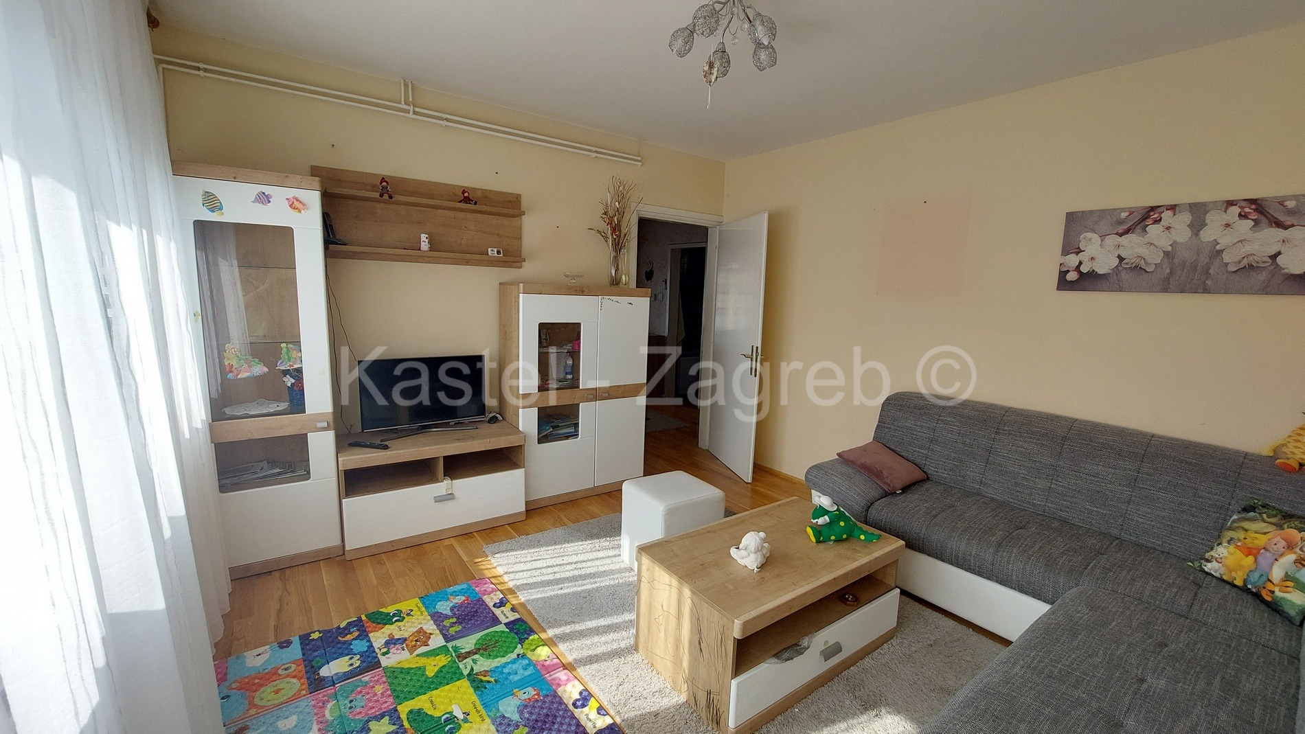 Property thumbnail 3