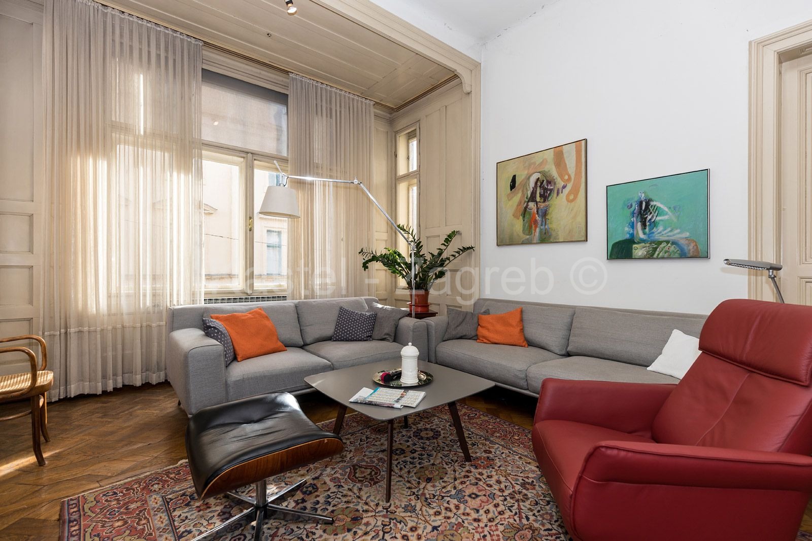 Property thumbnail 2