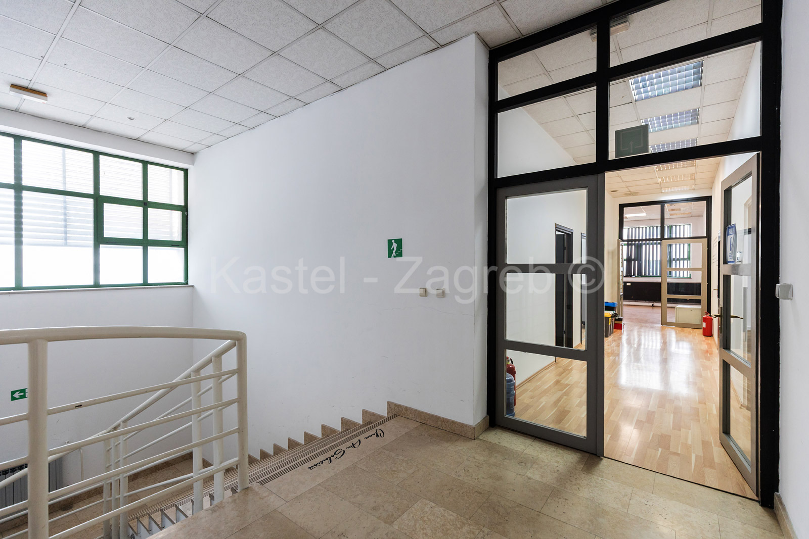 Property thumbnail 2