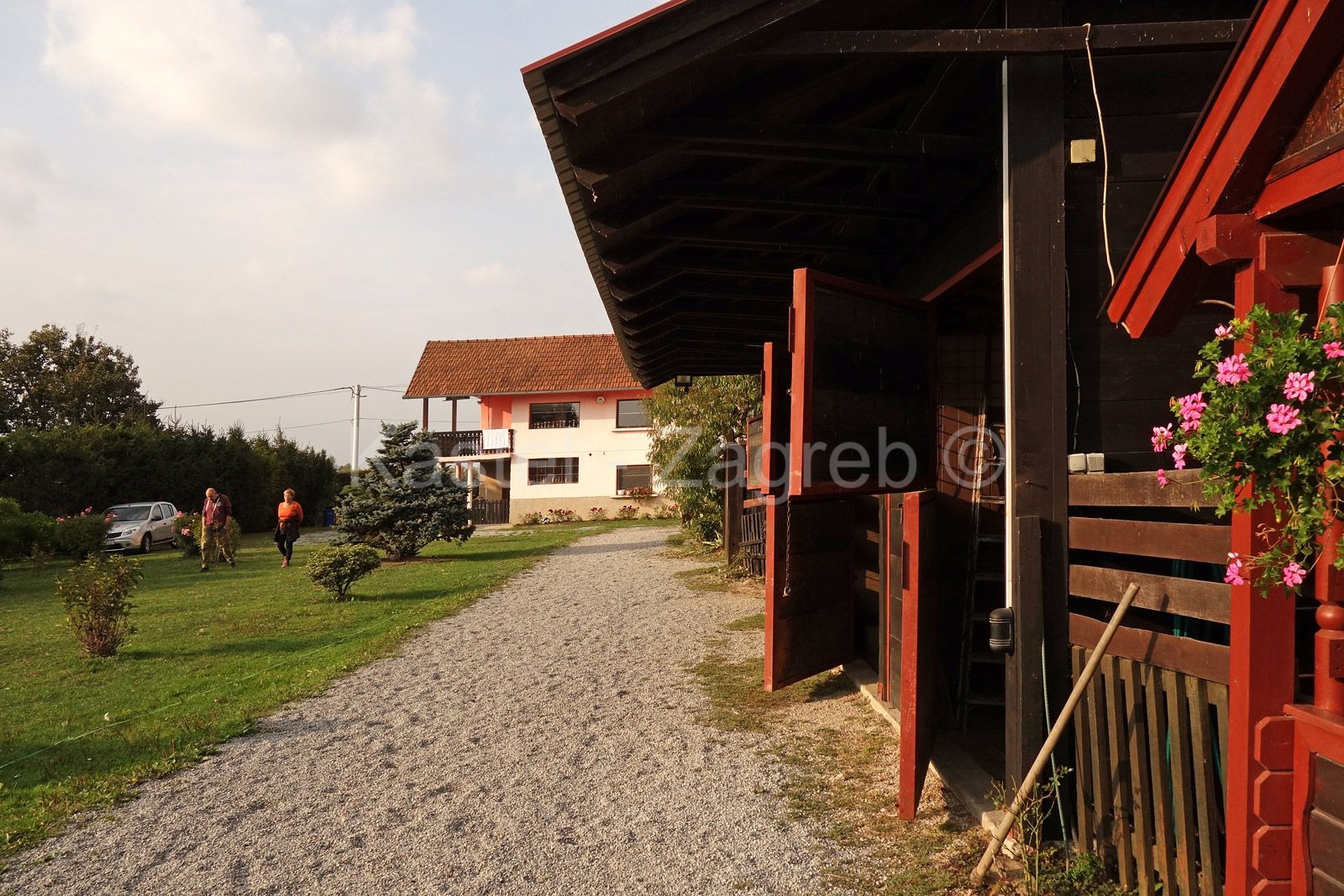 Property thumbnail 3