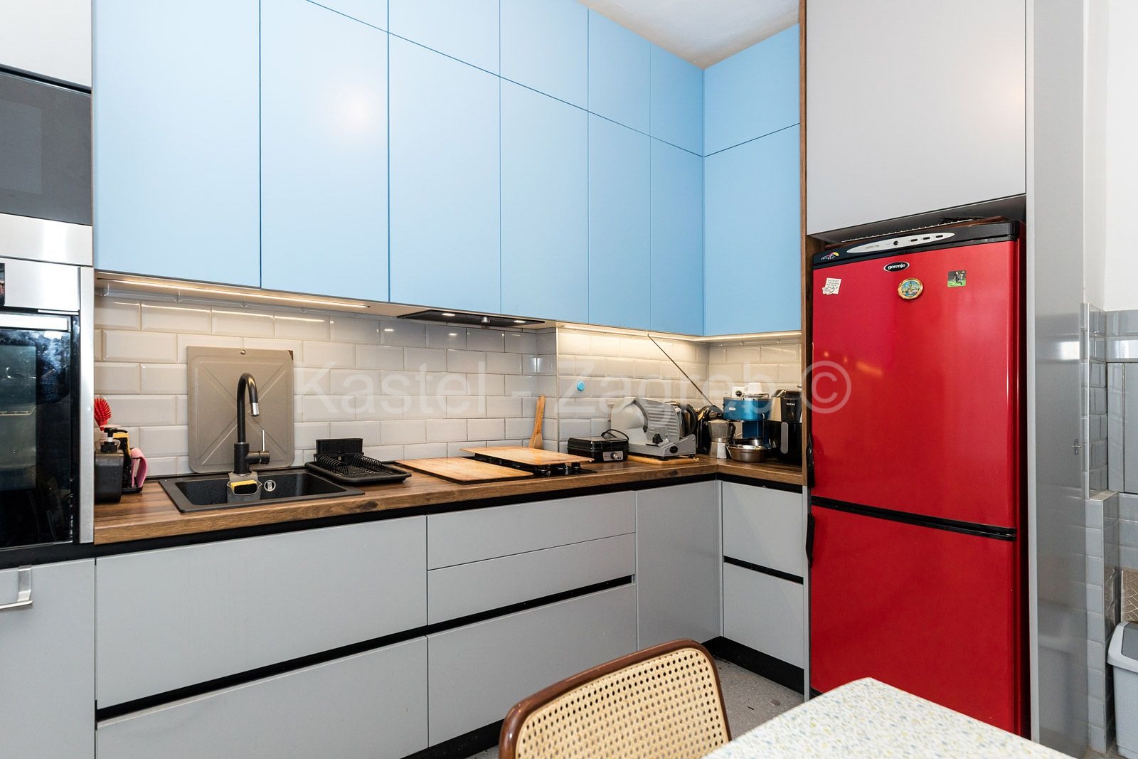 Property thumbnail 3