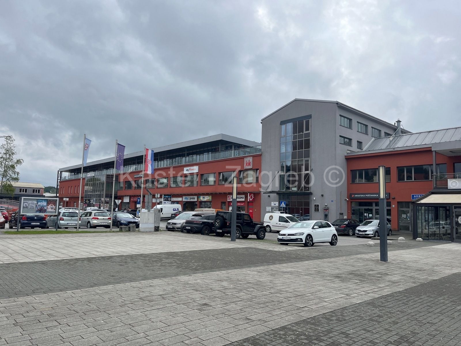 Property thumbnail 3