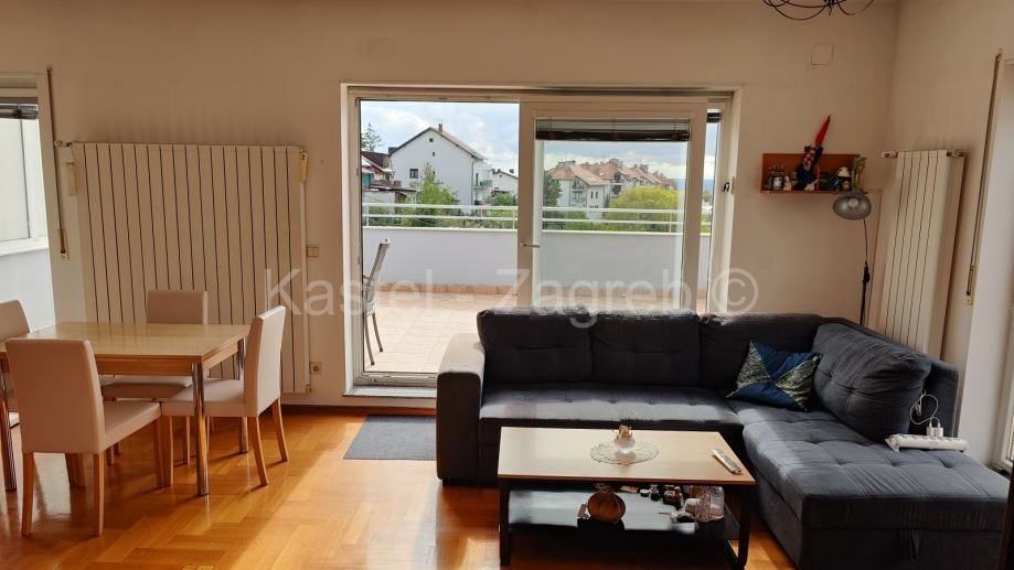 Property thumbnail 2