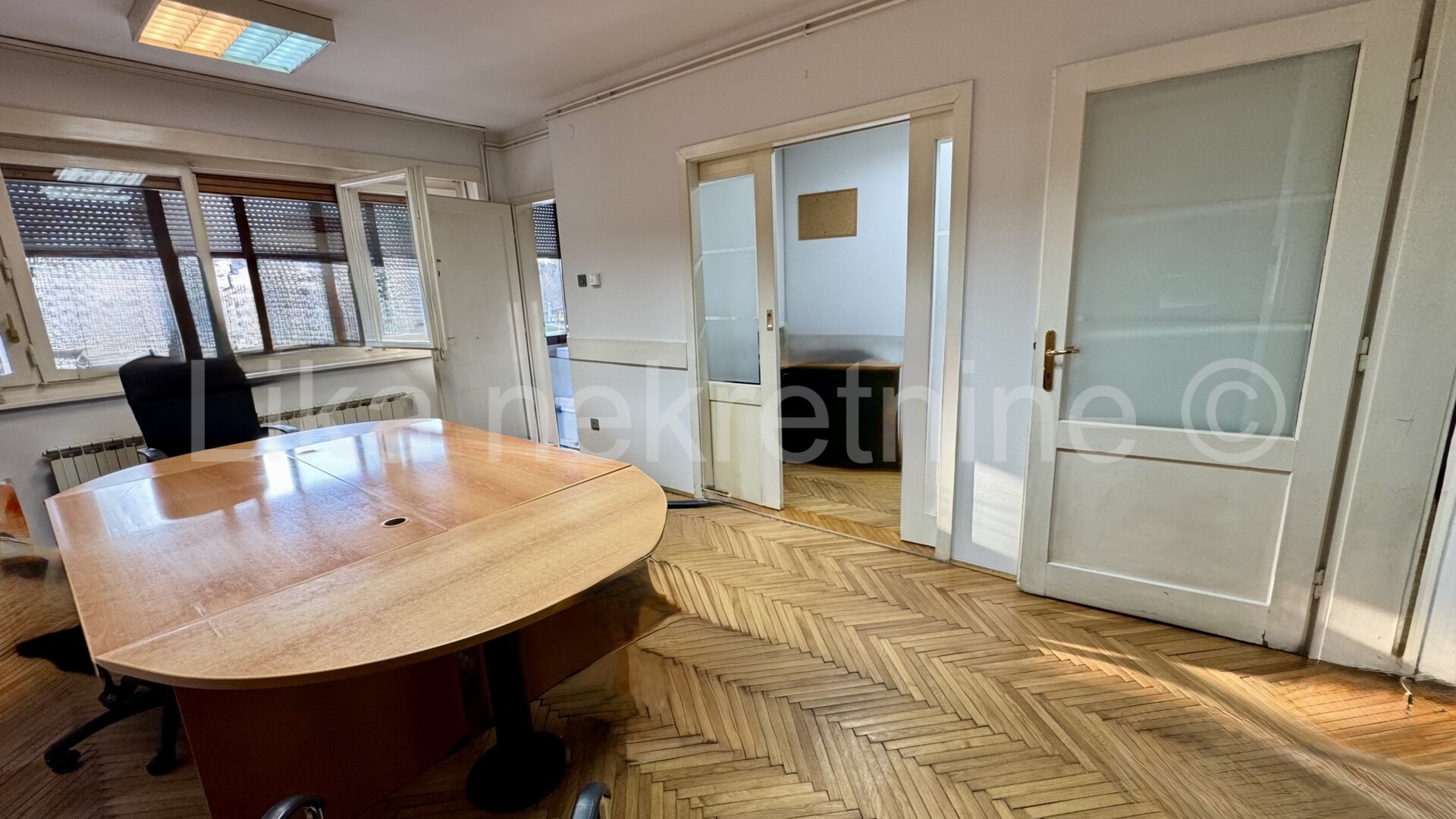 Property thumbnail 2