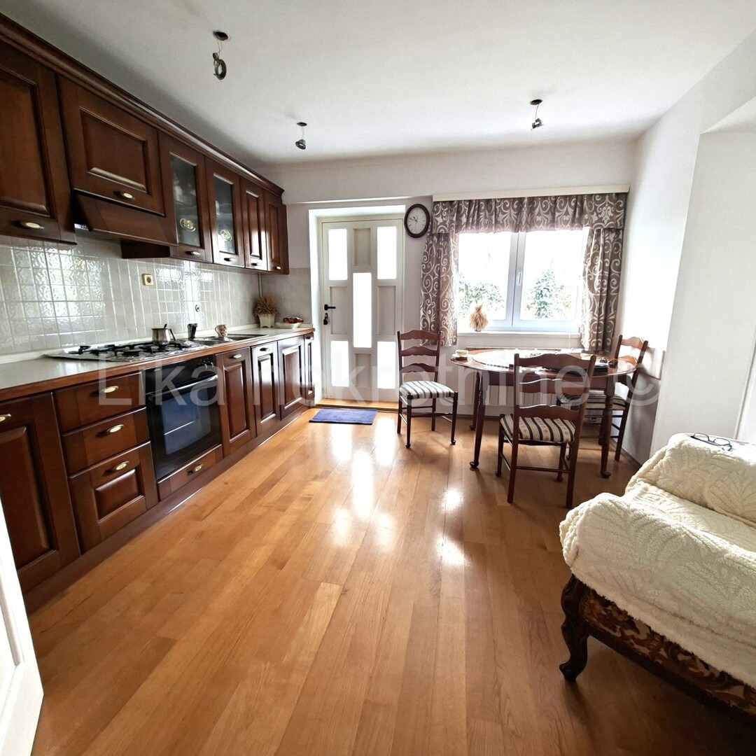 ZAGREB-ŠALATA-Stan- 73m2-prizemlje sa izlazom na vrt