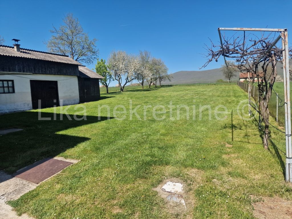 Property thumbnail 4