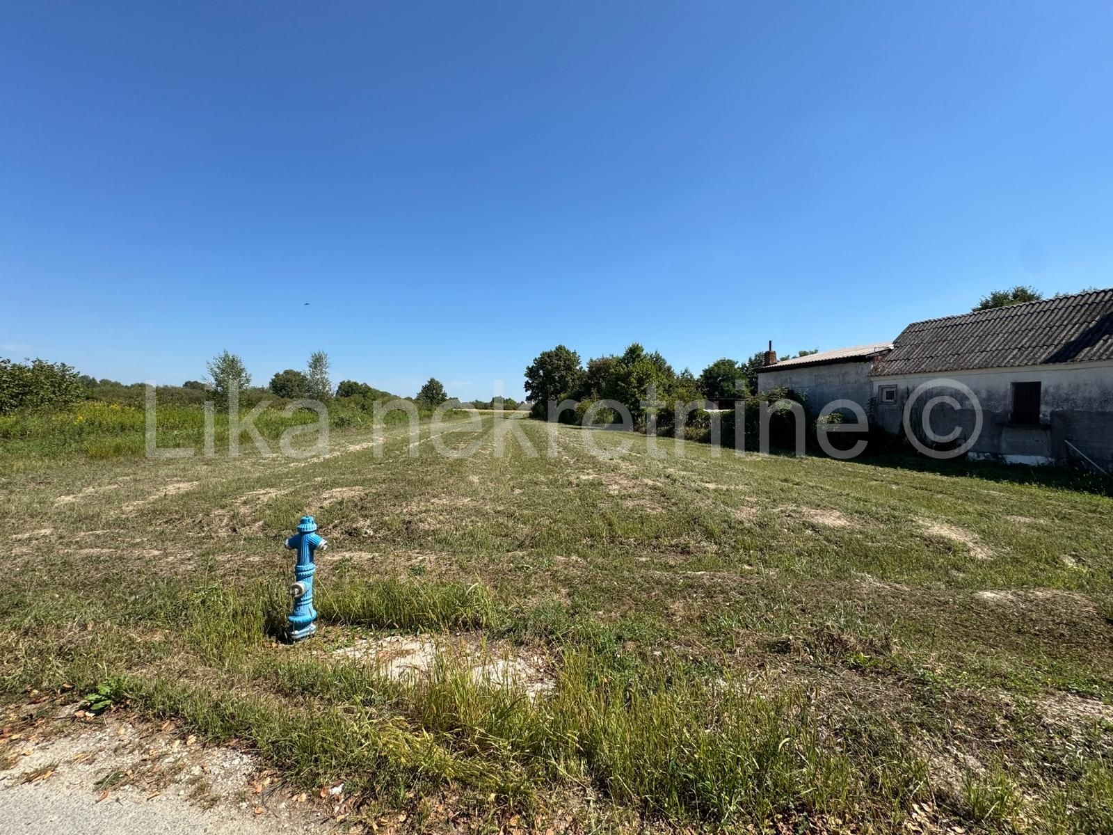 Property thumbnail 3