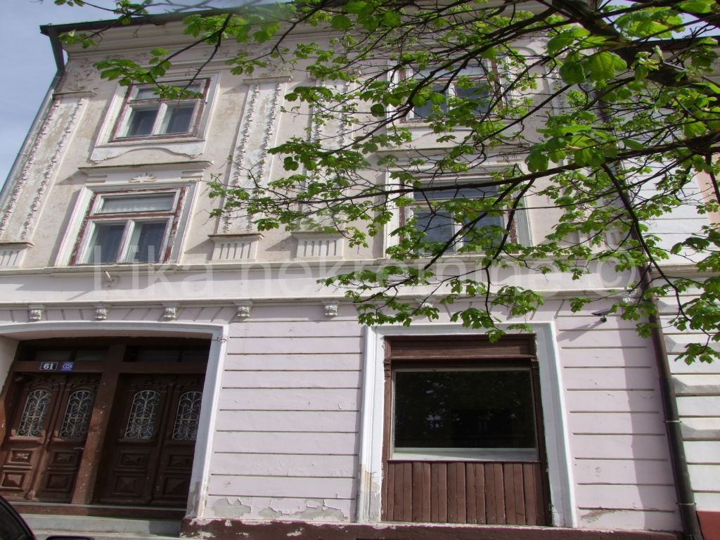 Property thumbnail 2