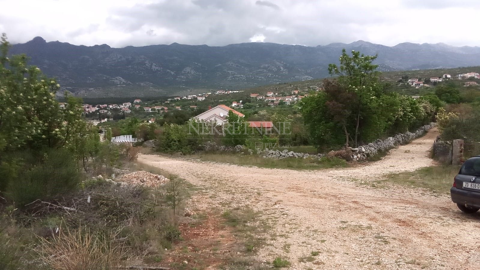 Property thumbnail 3