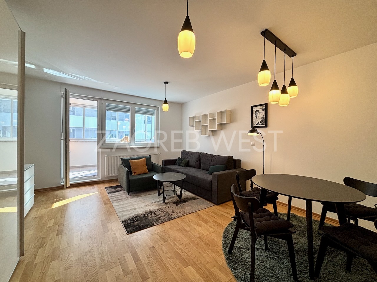 Property thumbnail 2